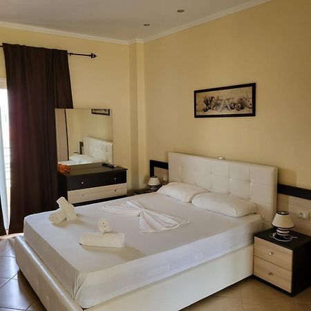 Apartments Jay Ксаміл Екстер'єр фото
