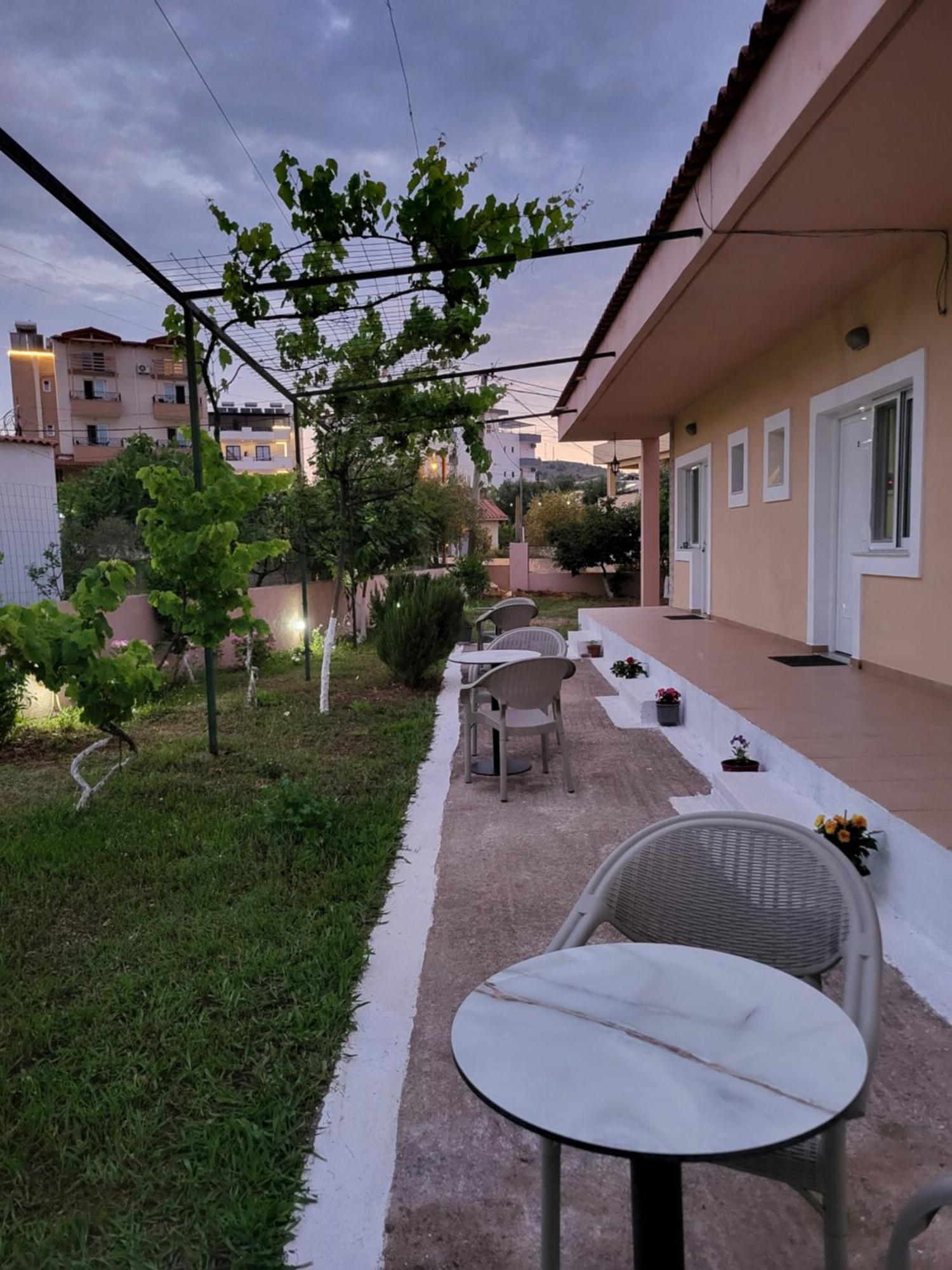 Apartments Jay Ксаміл Екстер'єр фото